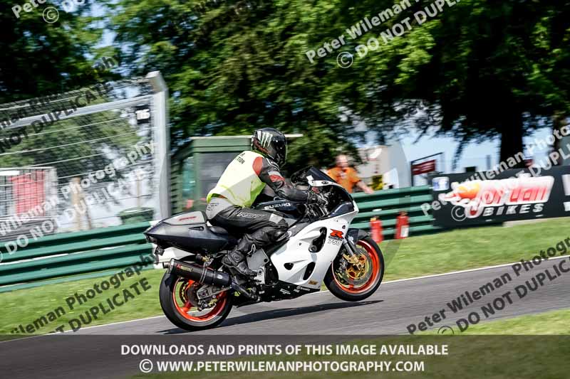 cadwell no limits trackday;cadwell park;cadwell park photographs;cadwell trackday photographs;enduro digital images;event digital images;eventdigitalimages;no limits trackdays;peter wileman photography;racing digital images;trackday digital images;trackday photos